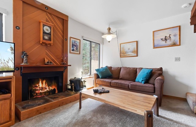 Comfortable Condo Great Location- Tamarack #12 by Bear Valley Vacation Rentals