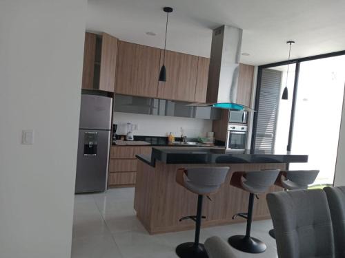 Comfortable house - Woo-Jin