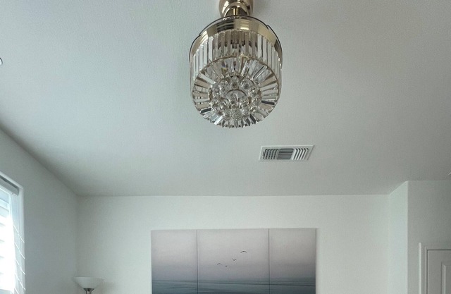 Comfortable Suite - Prive Entrance -River Islands -Self Checkin