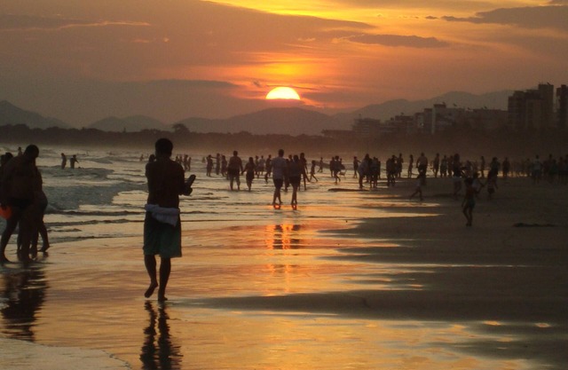 Comfy 6 module unit, 3 bedrooms, safety net, close to the beach and shopping