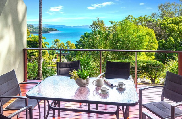 Compass Point 7, Compass Point 7 on Hamilton Island