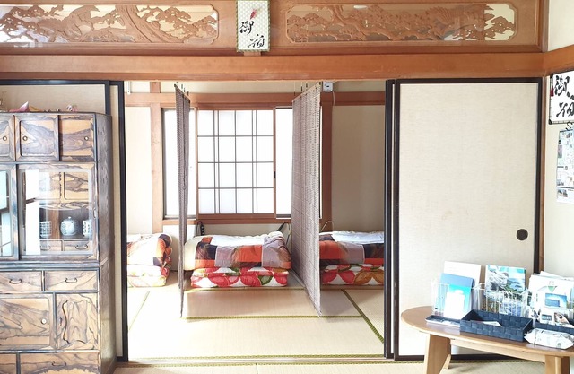 [Complete corona measures] ☆ Private house for up to 12 people ☆ Hot spring communal bath ☆ Wood deck balcony BBQ