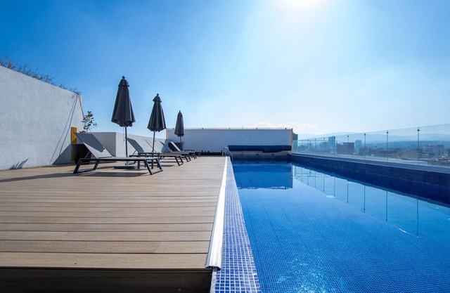 Condesa/Roma *Infinity Pool W/Amazing View*
