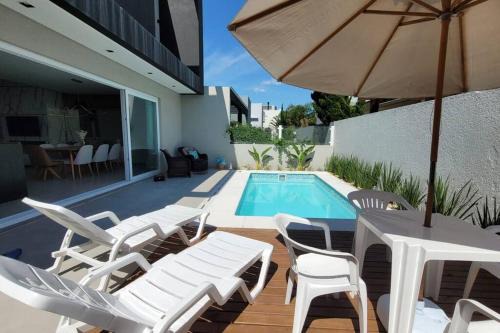 Confortável casa em condomínio, um retiro para descanso!