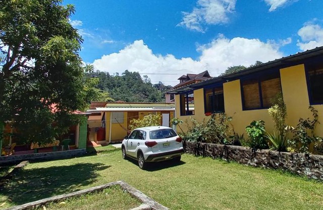 Conrado's Guesthouse B&B