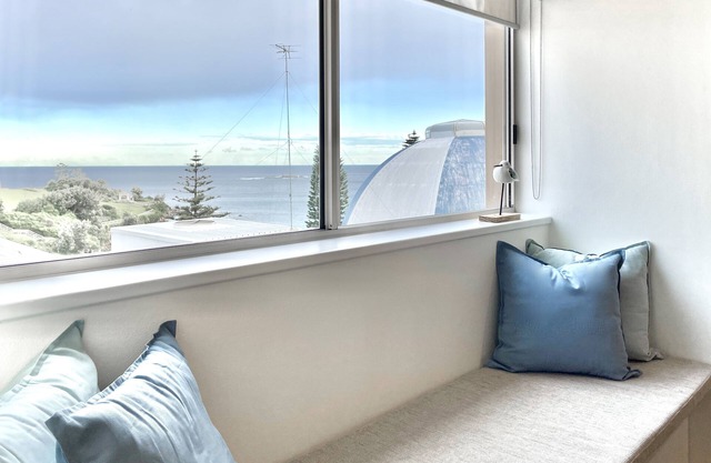 Coogee Sands Hotel and Apartments
