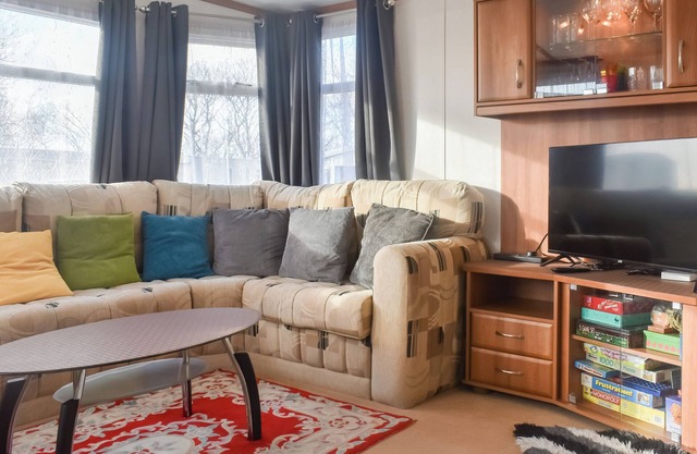 Cookies Corner is a three-bedroom caravan is perfect for a relaxing getaway.