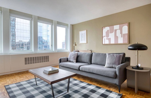 Cool Back Bay 1BR w/Gym, nr Copley T, by Blueground