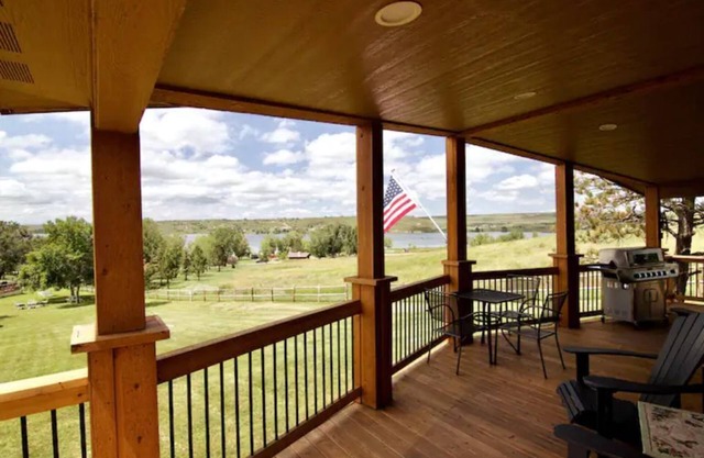 Cooney Reservoir Getaway