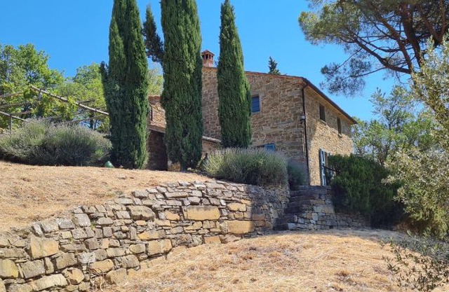 COPPA DI SOPRA - Beautiful villa with superb view