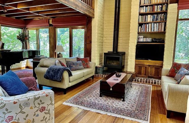 Coral Fern Retreat - bush paradise (free wifi)