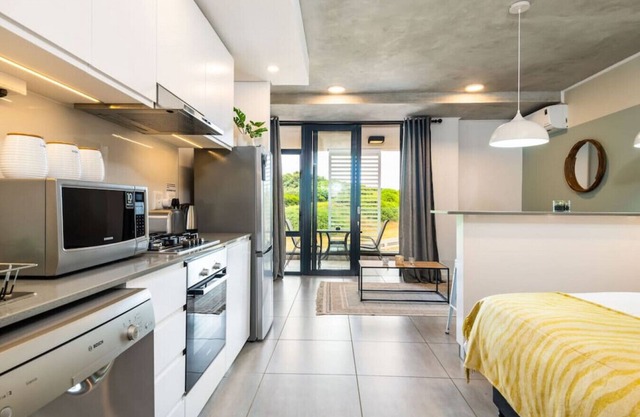 Coral Point Executive Studio Apartment E316