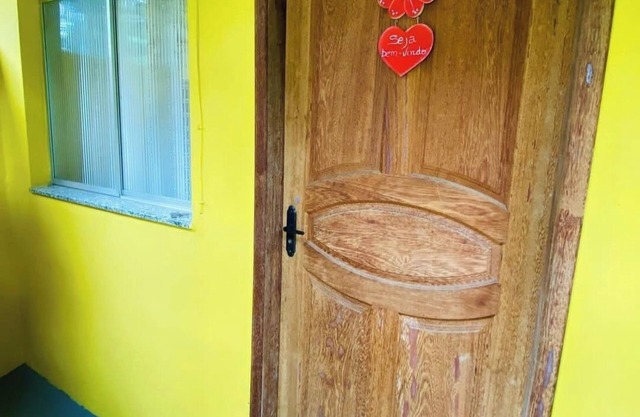 CORNER IN THE MOUNTAINS Cozy house in Miguel Pereira, 4 km from Rua Crocodile.