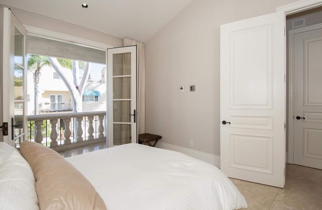 Corona Del Mar Rental Beach Villa