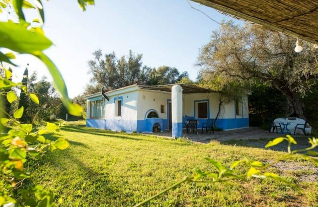 Cortijo con 2hab, Chimenea y Piscina Todo el año