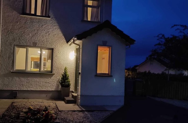 Cosy 3 Bedroom City Centre Home With Garden