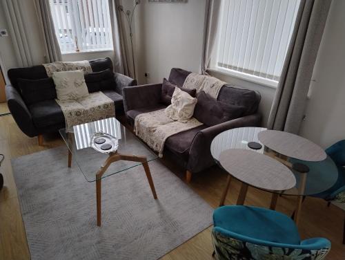 cosy annex close to leeds airport