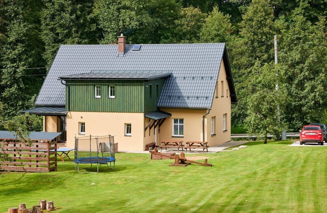 Cosy apartment for 5 people with WIFI, TV, patio and panoramic view