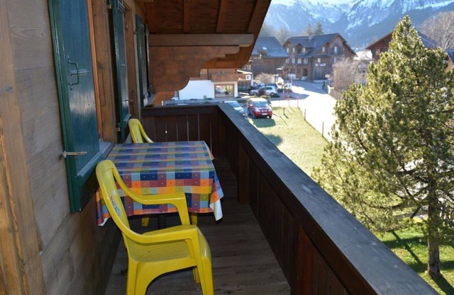Cosy apartment for 7 people with WIFI, TV, balcony and pets allowed