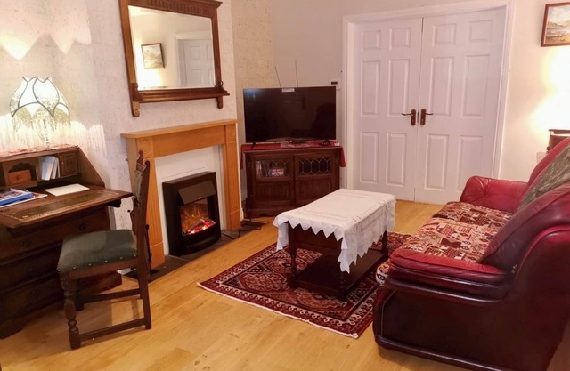 Cosy Authentic Irish Home, 10 mins from Belfast city centre.