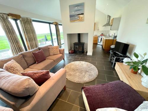Cosy barn with views in Wick Vale of Glamorgan