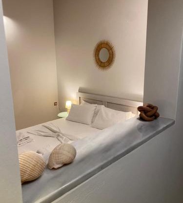 Cosy Nest Apartment in the Heart of Samos