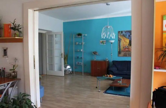 Cosy & Spacious Apartment, City Center, WiFi FREE