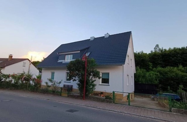 Cosy, spacious house with a large outdoor area
