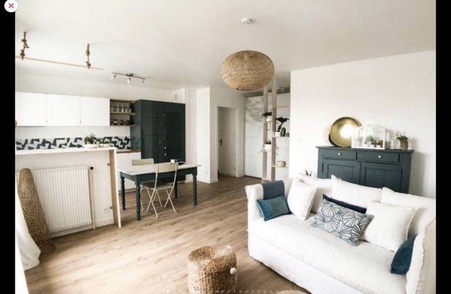 Cosy T2 apartment - Lyon 7th metro streetcar - Parking - Charming furnishings