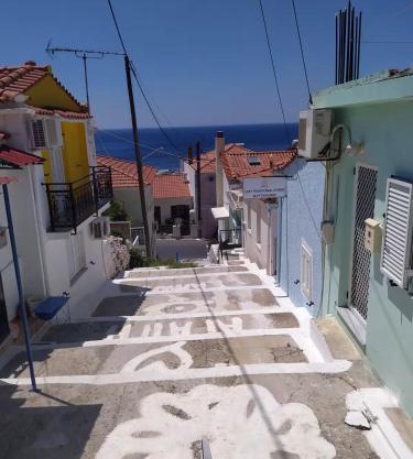 Cosy Traditional Studio 1 & Studio 2 in Pythagorio