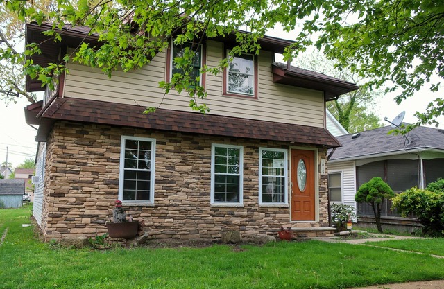 Cottage in Private Beach Community Near Cedar Point and Kalahari