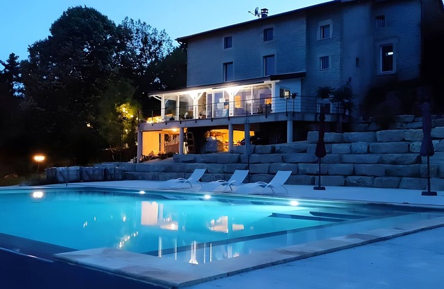 Cottage 'Le Rocher De La Baronne' with Mountain View, Private Pool and Wi-Fi