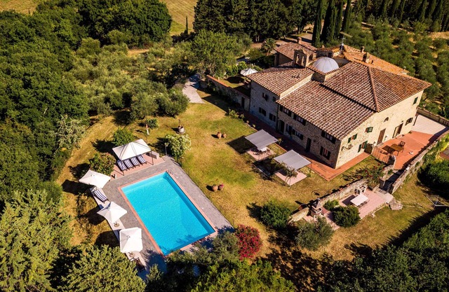 Cottage Polvereto S. Andrea a Cellole a beautiful hilltop Castle sleeps two