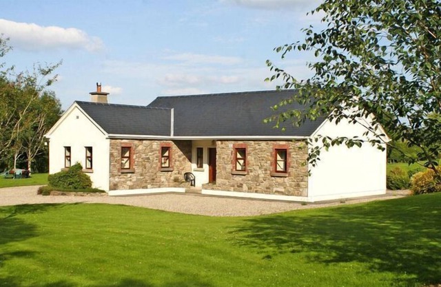 Cottage, Portroe