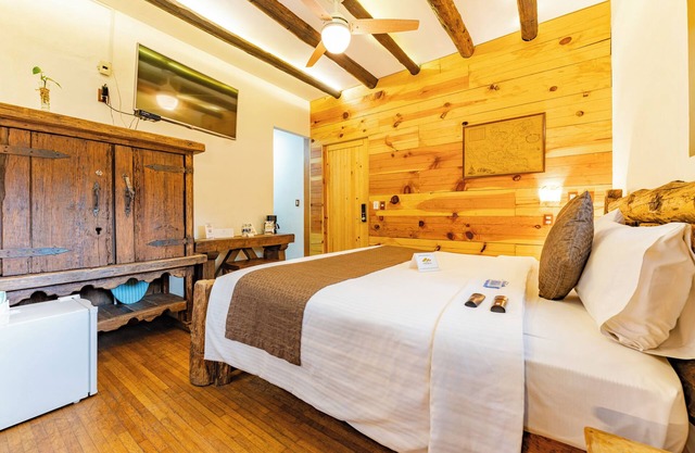 Cottage Style Suite with Jacuzzi near Polanco