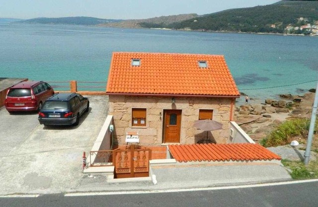 Cottage with terrace in O Pindo
