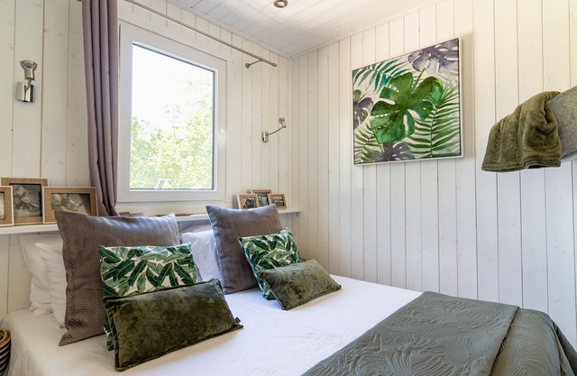 Cottages in the heart of Amberieu-Residence le champ de la Fontaine