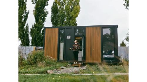 Country Garden Retreat by Tiny Away