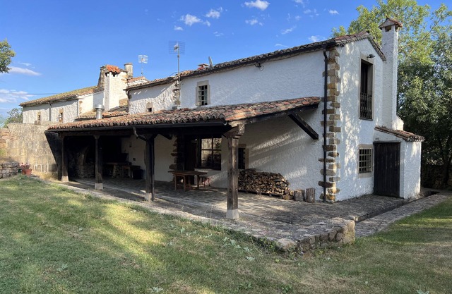 Country House 'Villa Rural El Molino Blanco' with Mountain View, Wi-Fi and Air Conditioning