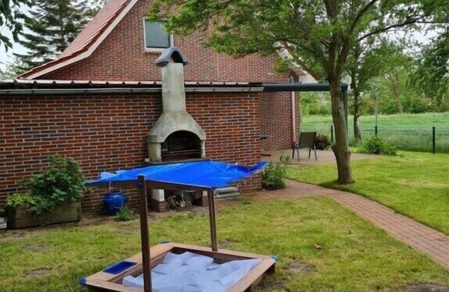 Country house country idyll with garden