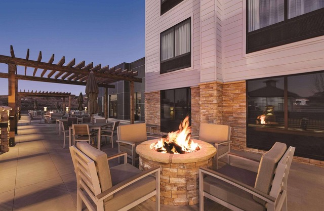 Country Inn & Suites by Radisson, Sevierville Kodak, TN