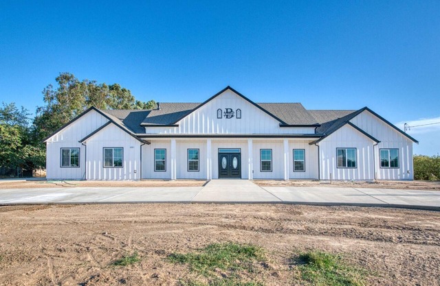 Country Retreat in Central Cali. Home of the Sequios & Yosemite.