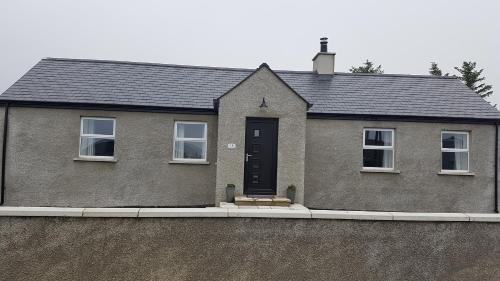 Country Views The Wee Hoose