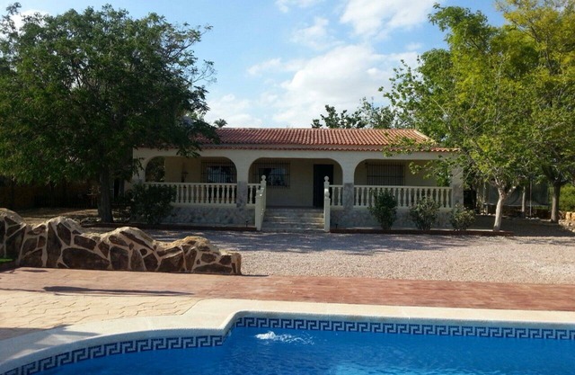 Country Villa retreat hosting up to 8 people