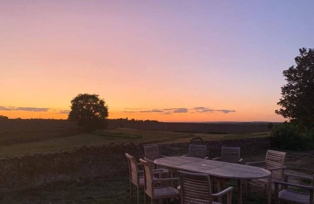 Countryside barn conversion with stunning views