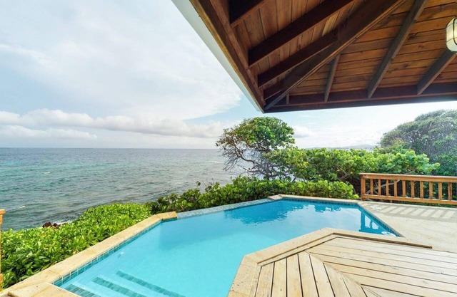 Couple Suite Far Tortuga @ First Bight, Roatan