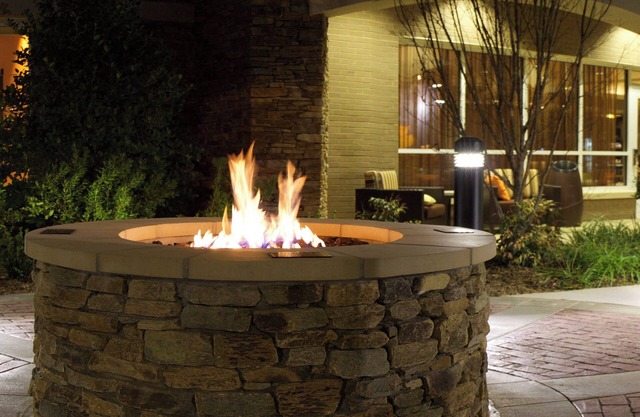 Courtyard by Marriott Asheville Airport