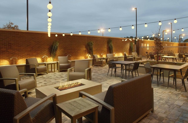 Courtyard BY Marriott Atlanta Covington