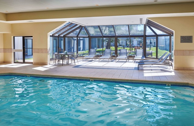 Courtyard by Marriott Chicago Highland Park/Northbrook