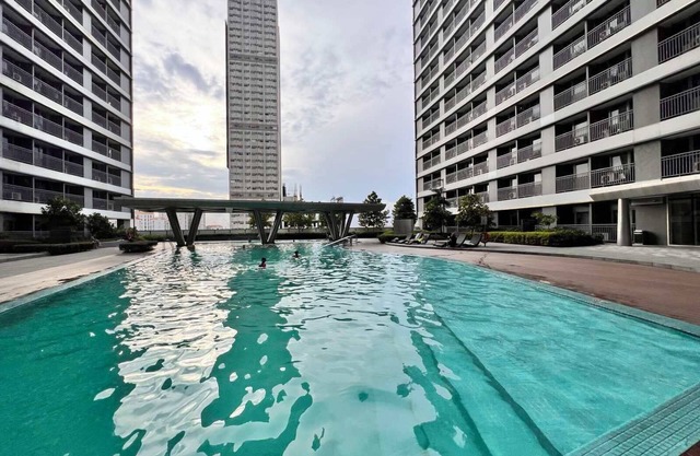 Cozy 1-bedroom apartment with WiFi, AC in welcoming Mandaluyong